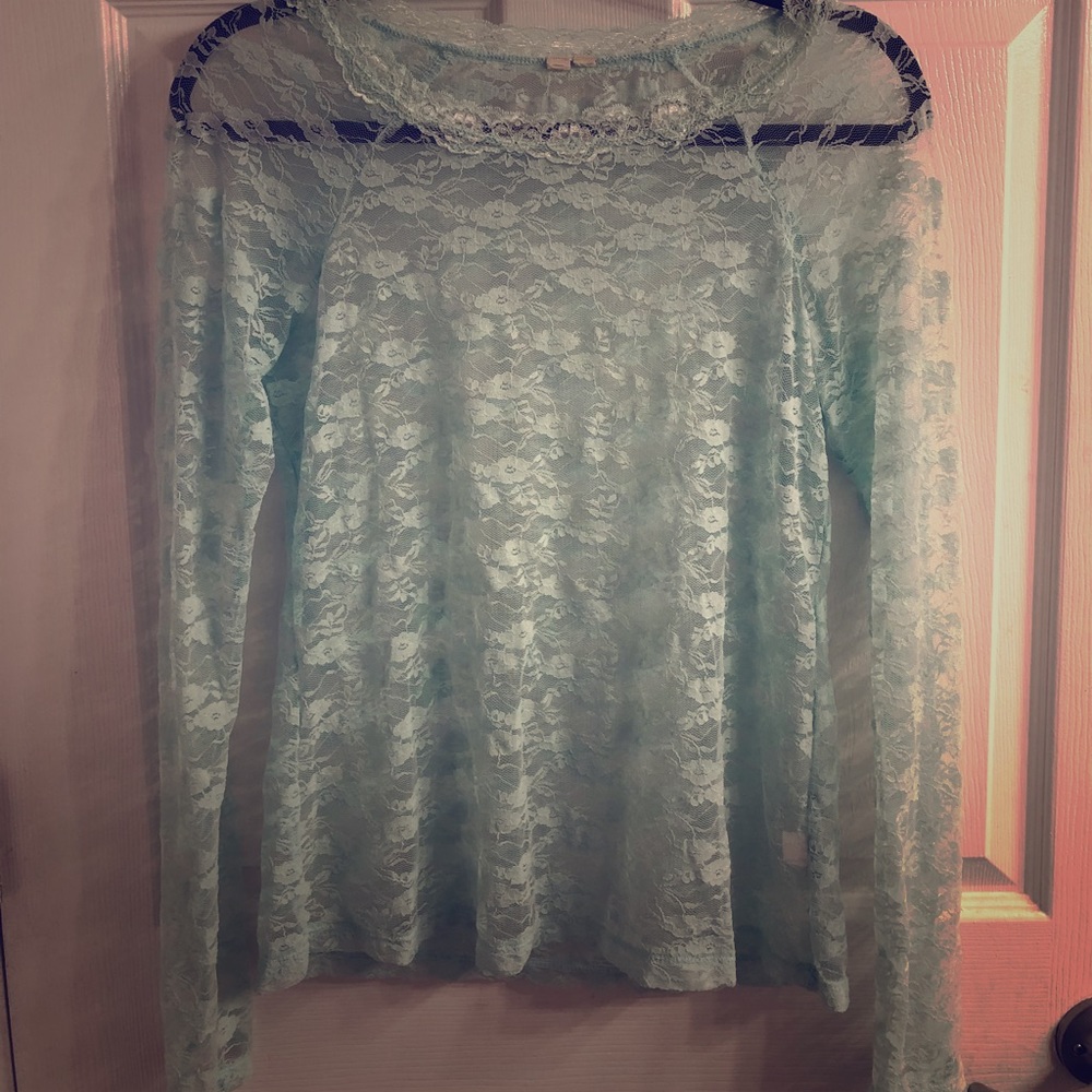 Stretchy Lace Overshirt